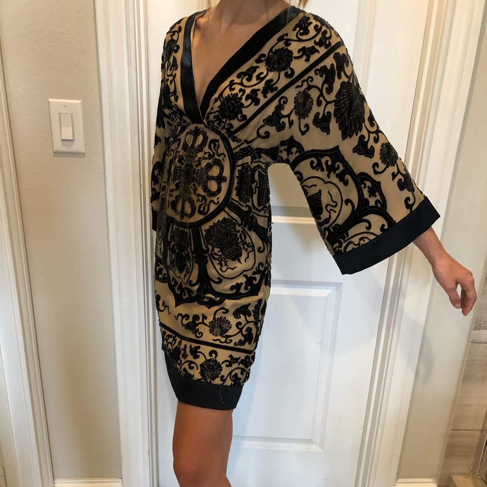Hale bob kimono dress